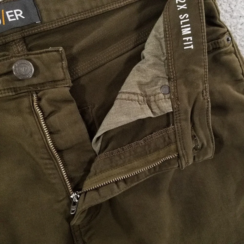 DU/ER Shorts Mens 34 Green Hiking Outdoor N2X Slim Fit Stretch 5 Pocket Zip Fly
